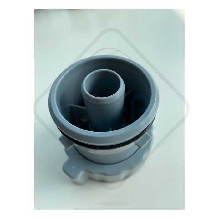 Jet spa water outlet connection